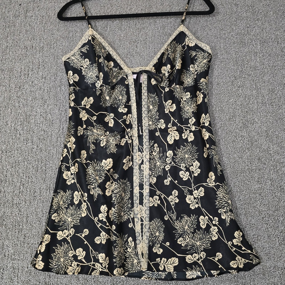 Vtg Y2K Victoria's Secret Satin Floral Lace Trim Babydoll Fairycore Chemise M